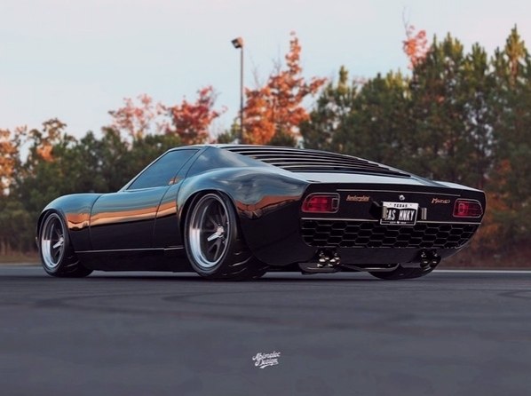 Lamborghini Miura