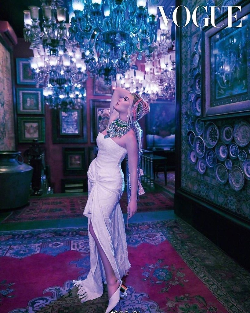 a  e  Vogue India.a a? - 6