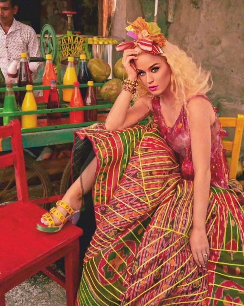 a  e  Vogue India.a a? - 7