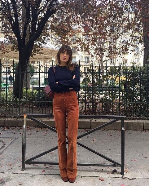  Jeanne Damas.  2. - 6