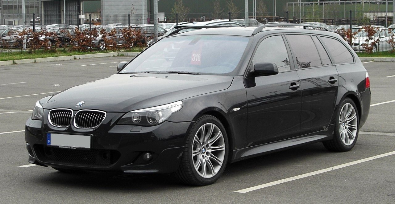 BMW 5-sris Turing (E61)