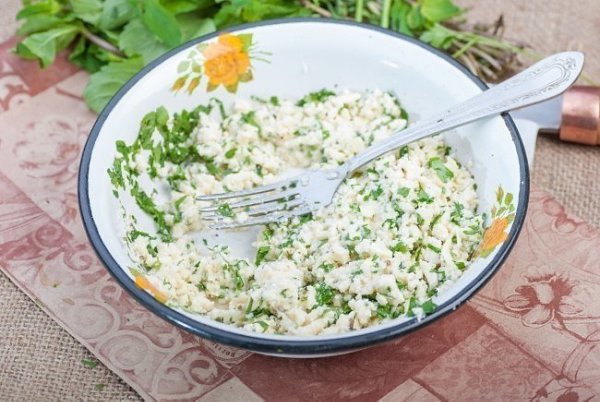 РУЛЕТИКИ ИЗ ПЕЧЕНОГО ПЕРЦА С СЫРОМ И ТРАВАМИ.Ингредиенты:1 кг красного перца (желательно выбирать ... - 6