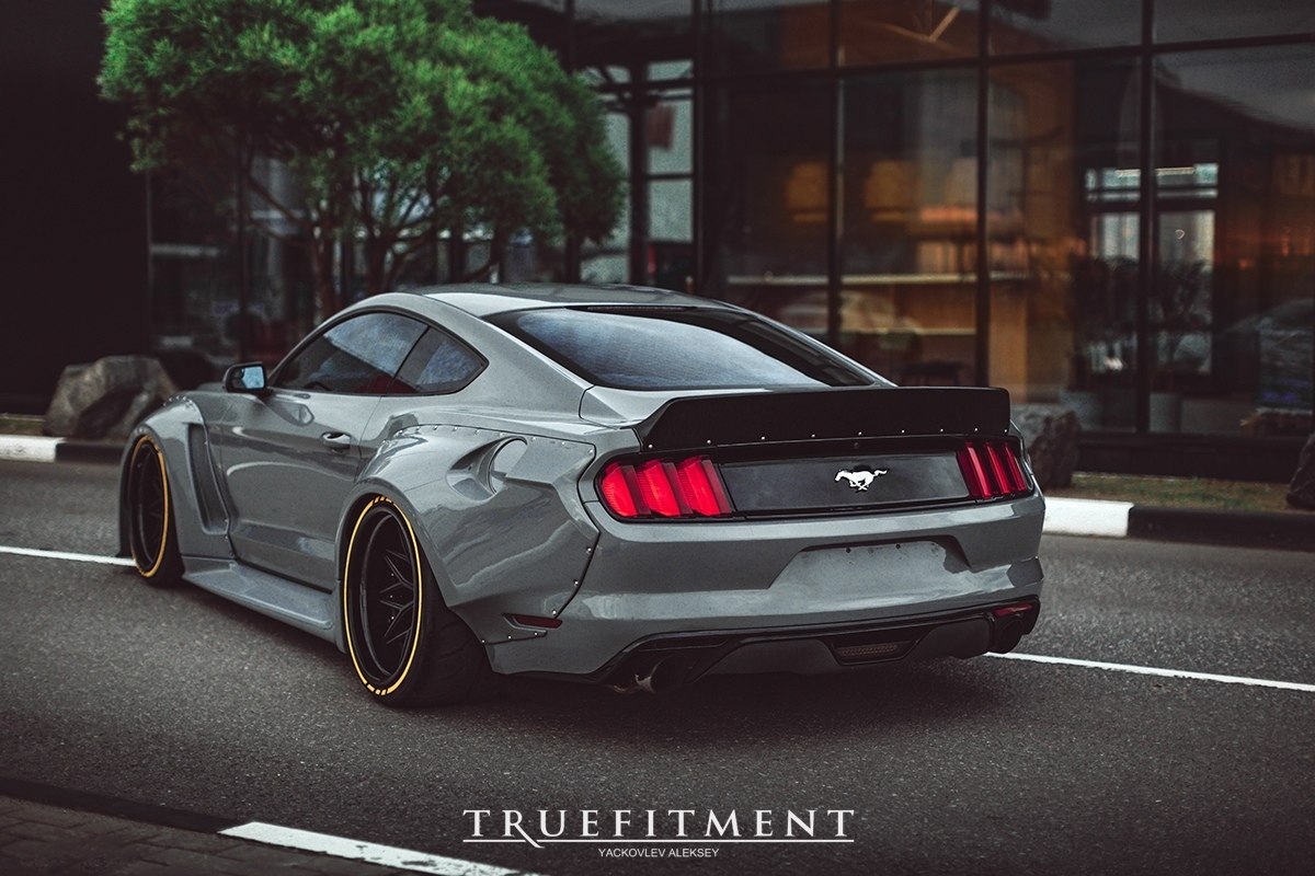 #Ford@autocult #Mustang@autocult - 7