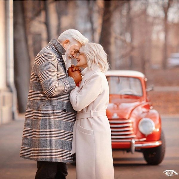 Любви все возрасты покорны... Сколько лет вы уже в отношениях/женаты?