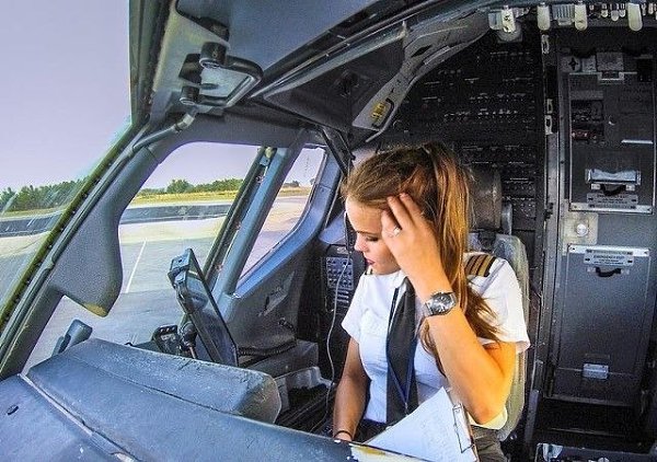 ����� �������� � ����� Boeing 737 - 7