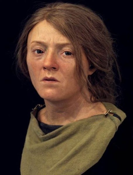 ТАЙНЫ ДРЕВНИХ МОГИЛ.На протяжении веков наша связь с людьми прошлого осуществлялась исключительно ...