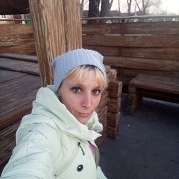 Галина, 29, Калач