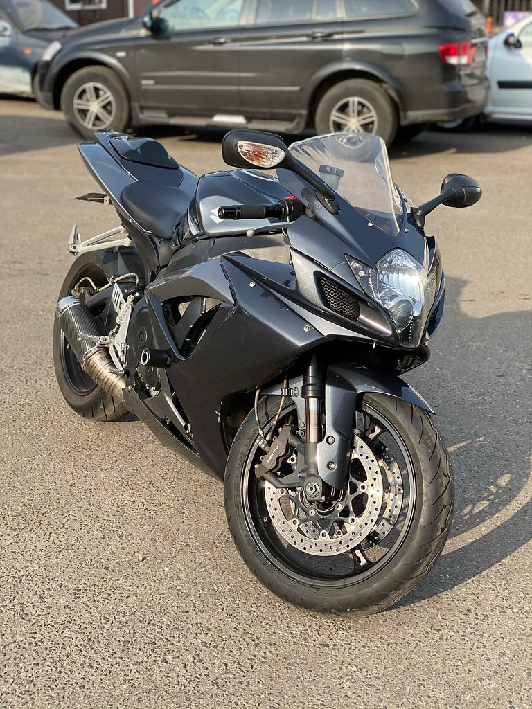 Suzuki GSX-R 750 K7 2007. : 310.000.       , ...