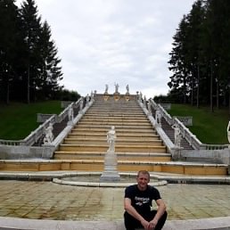 �����, �����, 42 ����