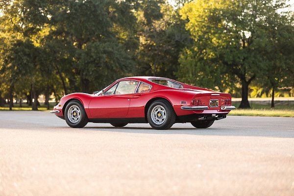 #Ferrari@autocult - 2