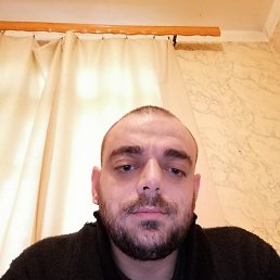 hugo, 38, 