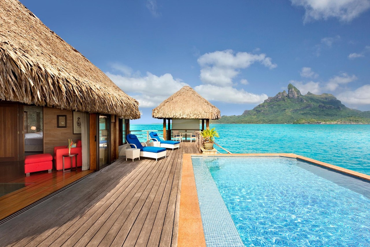 Bora-Bora,   ,      .