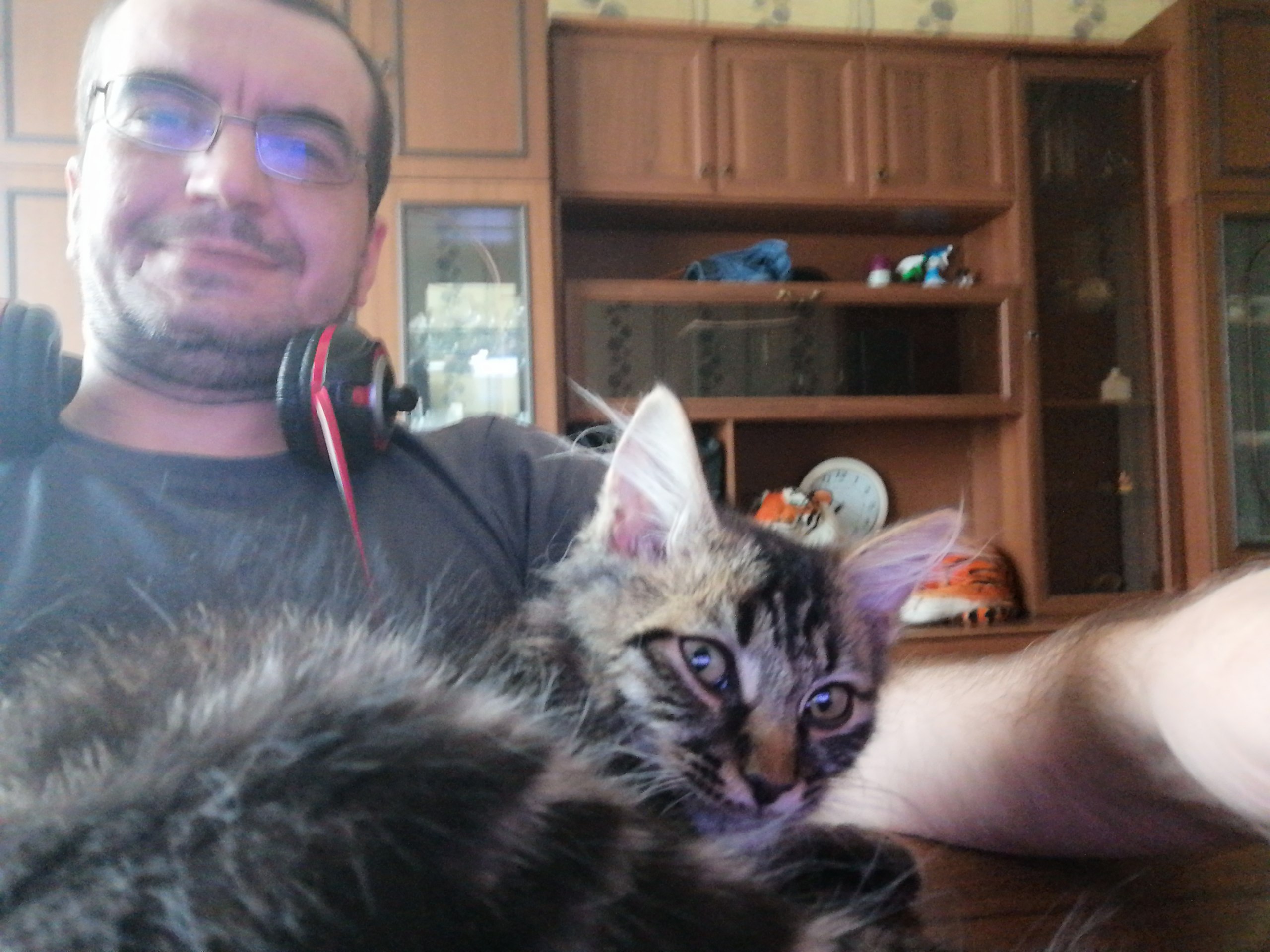   - 4  2020  18:23 - 5