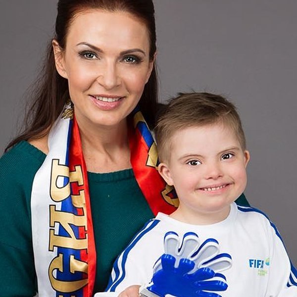 Бледанс Эвелина и её