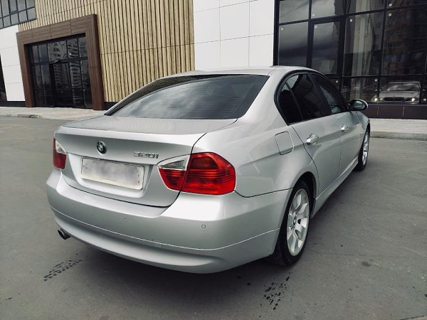 BMW 320 i 2008 год. Мотор : 2.0 AT ( 156 л.с ) Цена : 500.000 руб Телефон : +7-995-670-51-40 Место ... - 5