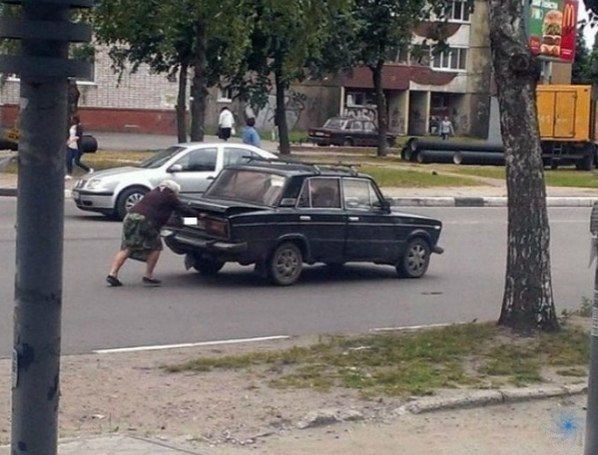 Жeнщины — нe слaбый пол. Cлaбый пол — этo гнилыe дocки. Москва: Инструкция по применению! - 5