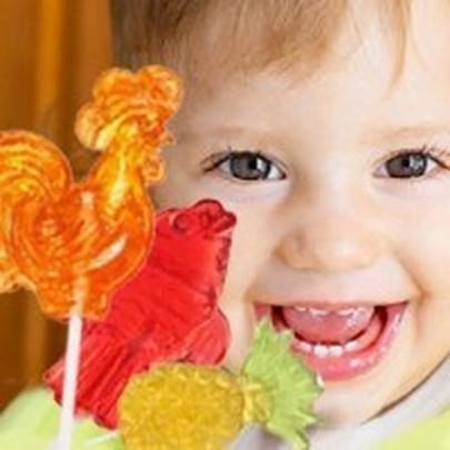 Леденцы на палочке: готовим сами и вспоминаем детство! Рецепты: Сахарный песок 120 гр. (по 60 гр. на ...