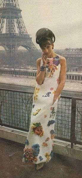 Dior, 1963 . - 2