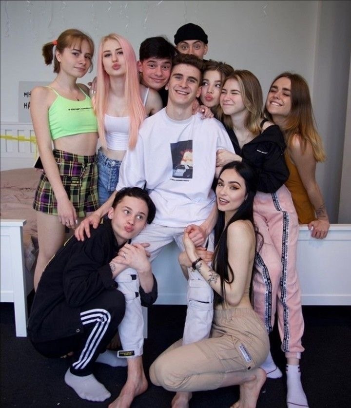     .    - 4