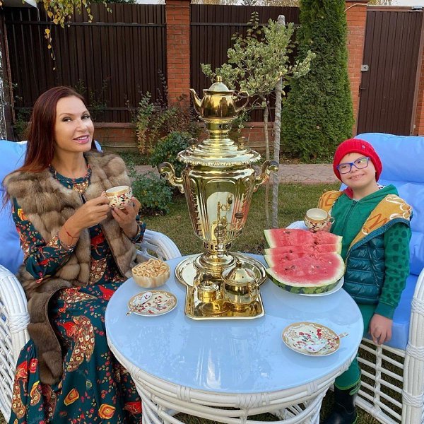 Бледанс Эвелина и её