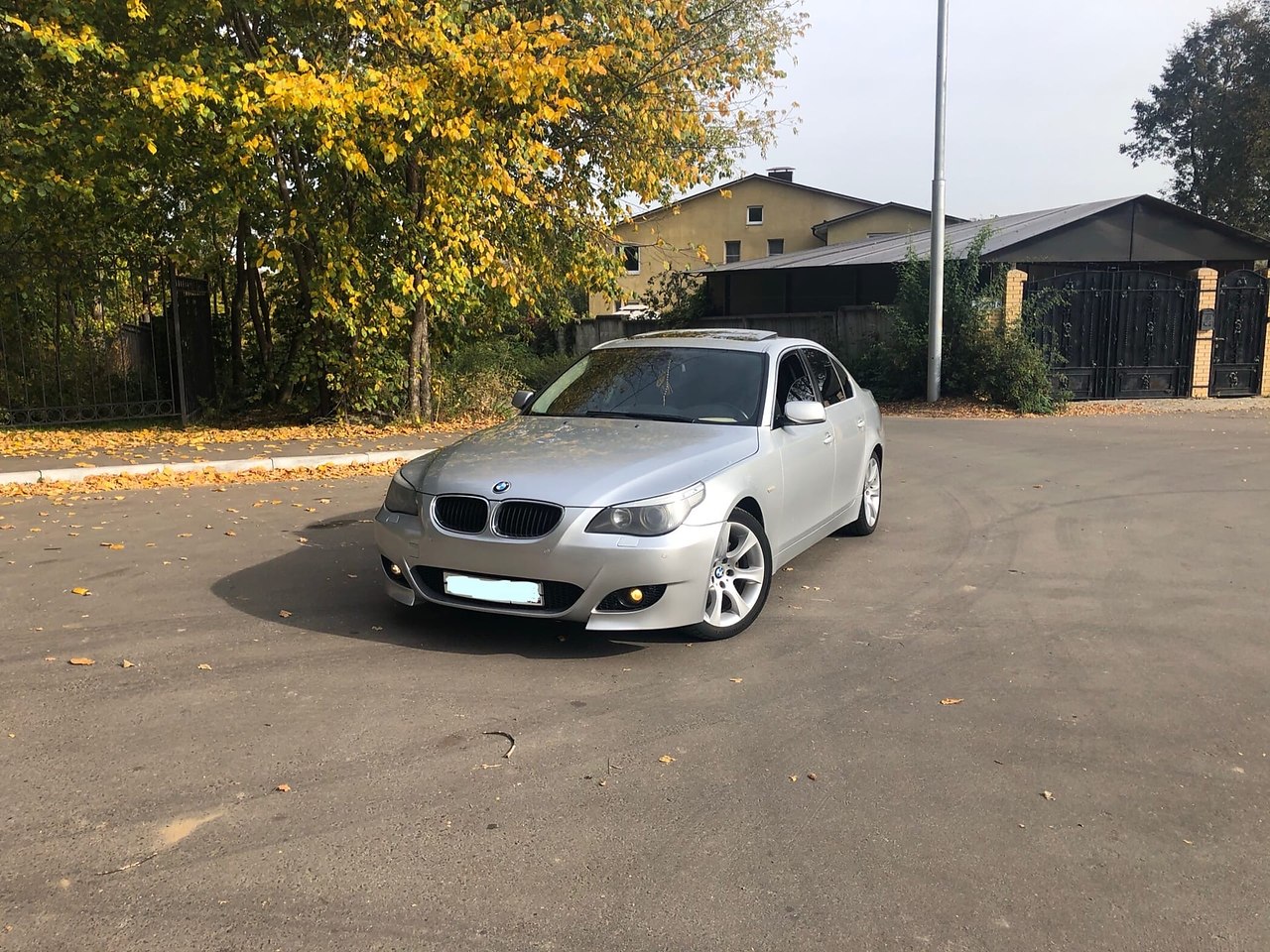 BMW 5 e60 3.0 (231 ..). : 2003  : 178615   : .   : 570 ...