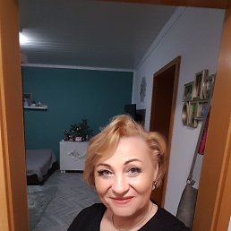 Irina, 54, 