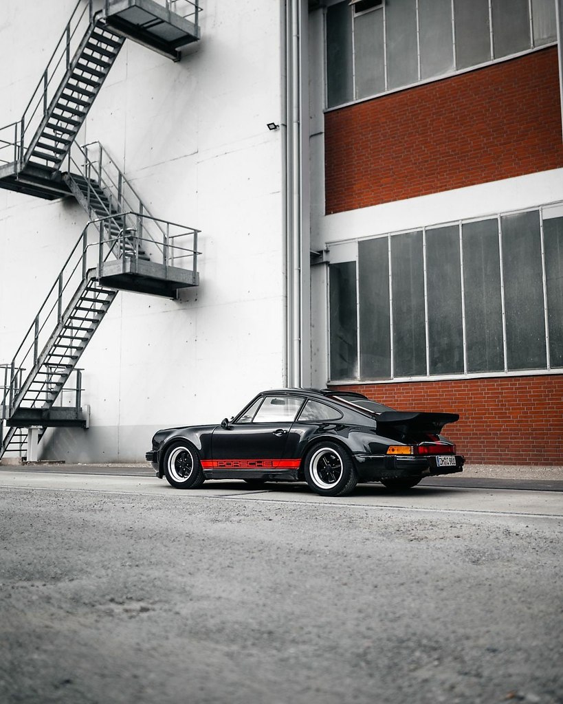 #Porsche@autocult - 2