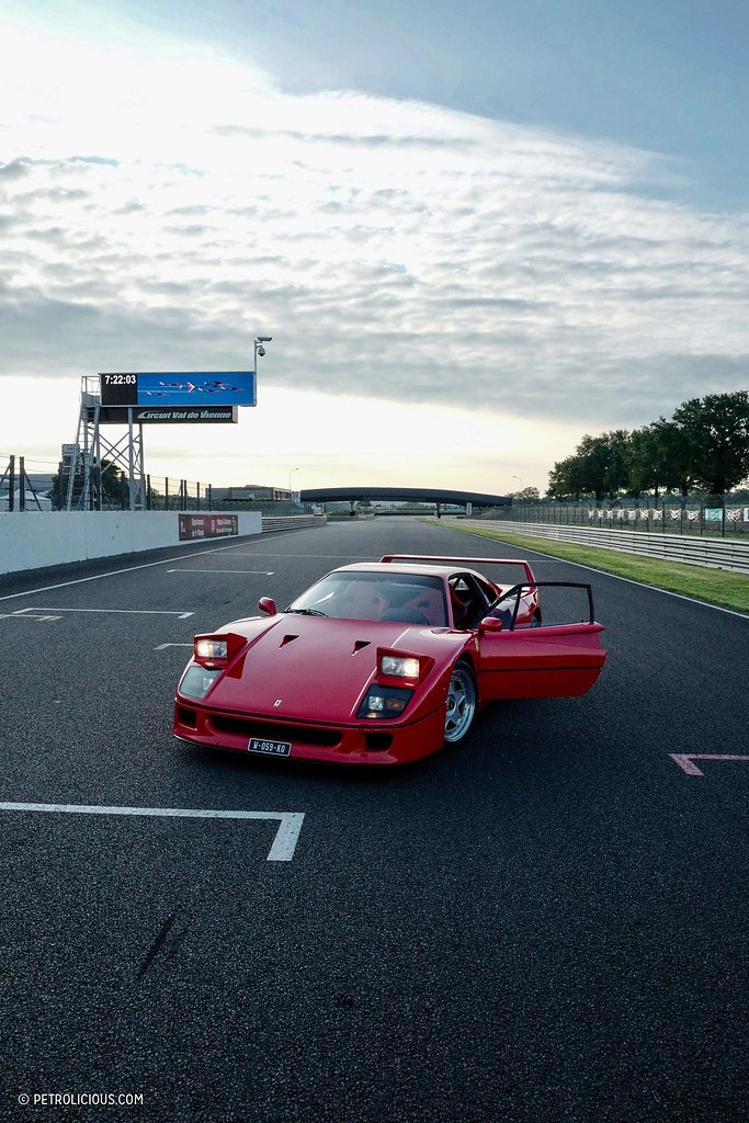 #Ferrari@autocult - 6