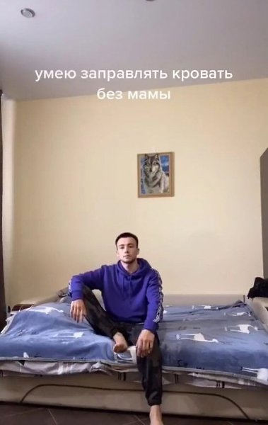 Эх, девчонки, как бы не упустить такого мужика-то! Любая позавидует! - 3