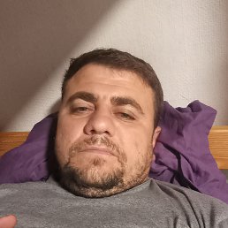 Kanstantin, 37, 