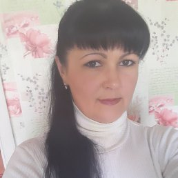 Elena, 40, 