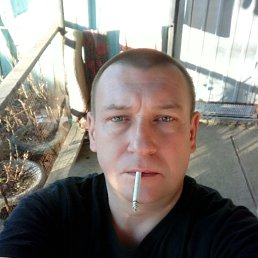 Андрей, 42, Холмская