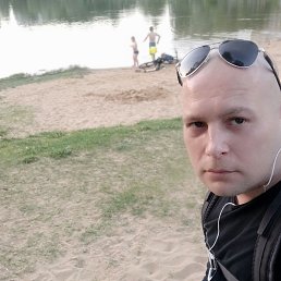 Valentin, , 41 