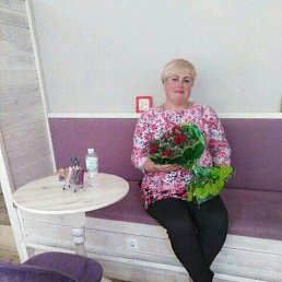 Марина, 47, Першотравенск