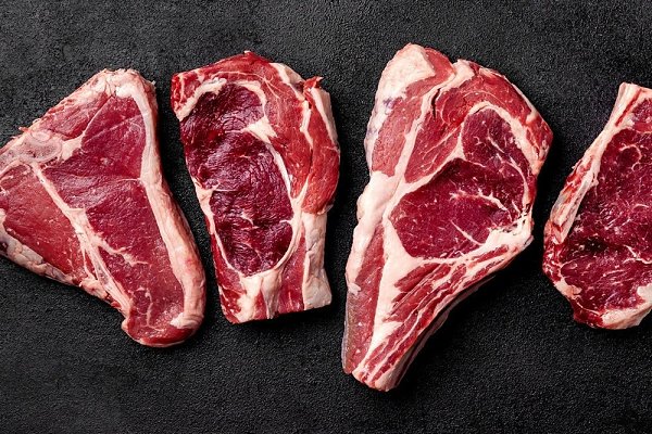 Врач назвал продукты, способные вызвать инсульт.Мясо, сыр и яйца в больших количествах могут ...