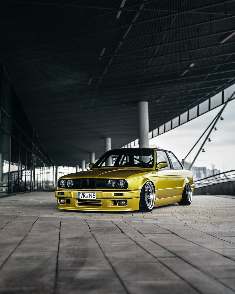 #BMW@autocult