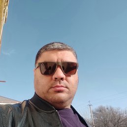 hasan, 36, 