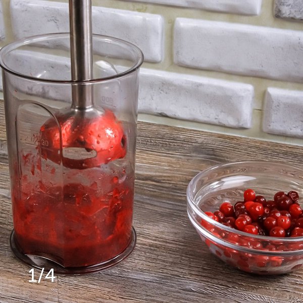 Компот из клюквы и кураги.Ингредиенты:Клюква — 150 гКурага — 150 гВода — 1 л Сахар — 100 ... - 2