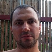 Denis, 37 , 