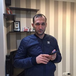 ������, ������, 44 ����