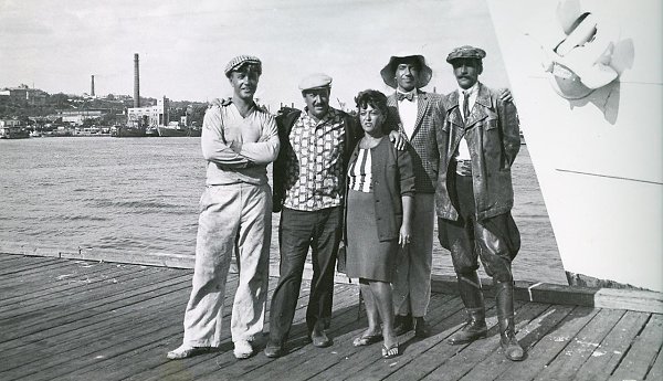 Фото со съемок фильма "Золотой теленок", 1968г. Эпизоды с Черноморском снимали в Одессе.