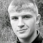 vladislav, 25 , 