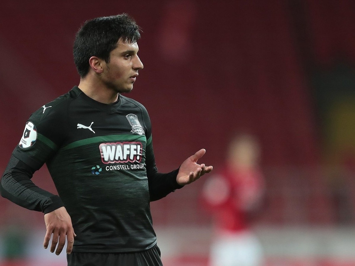   0   0     4 .      ...