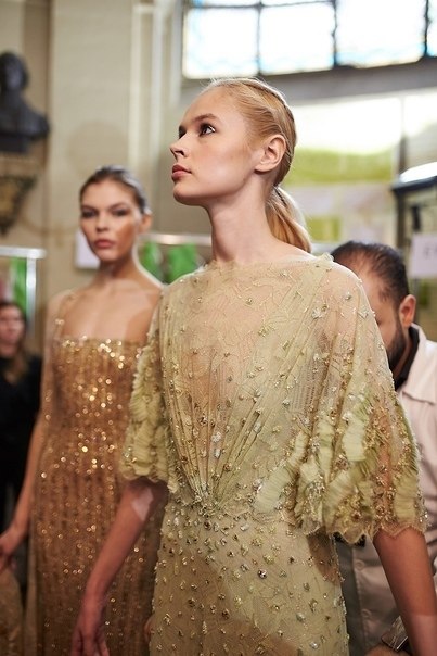 ony Ward. Backstag Haut Coutur aris Fashion wk Spring-Summr 2018.      ... - 8