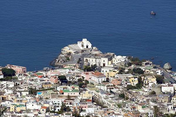   (Ischia).           ...