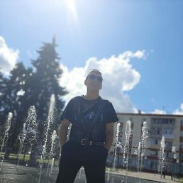 ������, ������, 44 ����