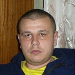 Aleksey, 39, 