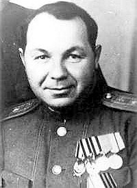 Журавлёв Александр Матвеевич.Родился 20 Апреля 1910 года в деревне Дашково Рязанской области. Учился ...
