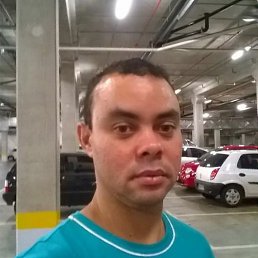 Adilson, 40, 