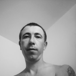 Yaroslav, 31, 